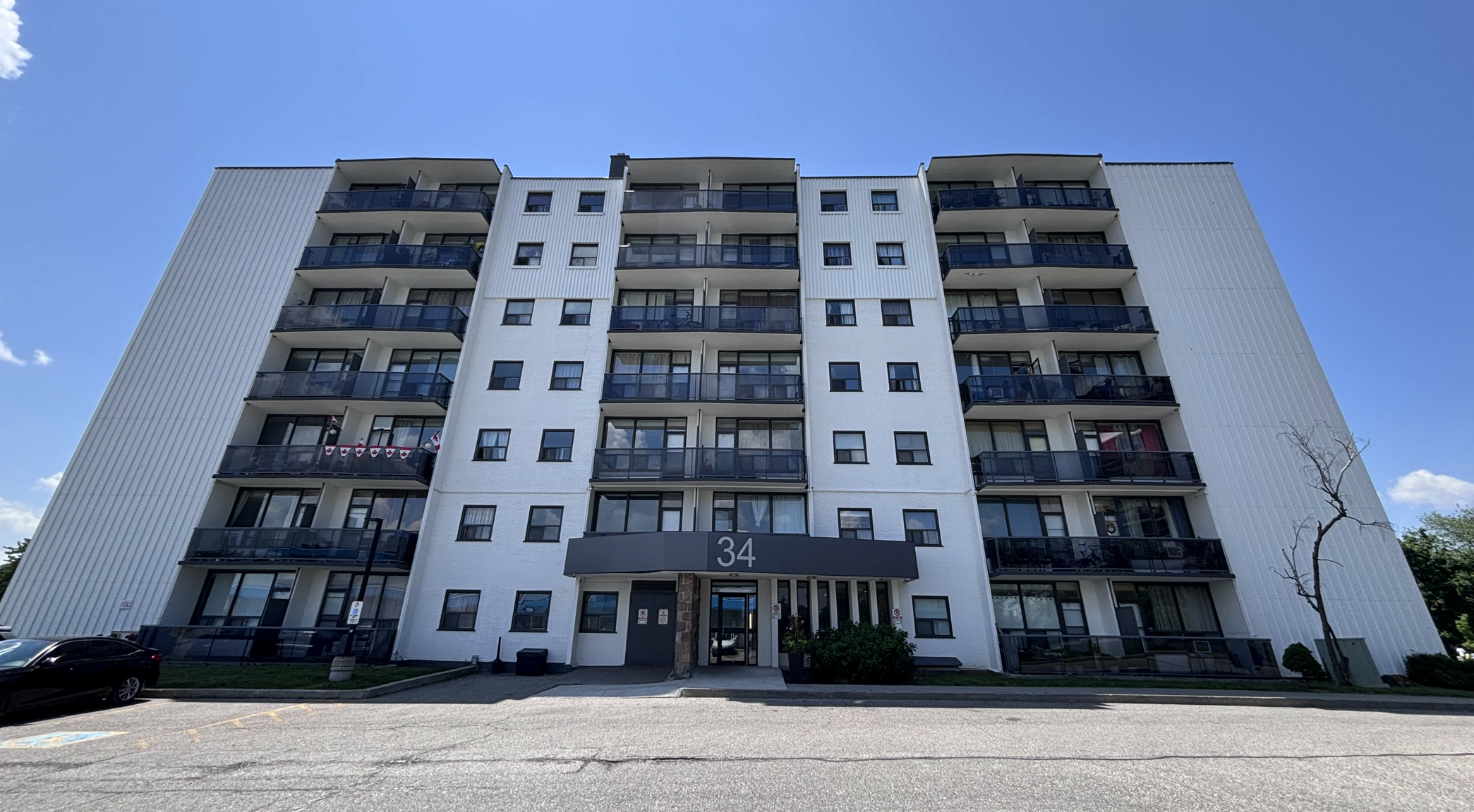 0607-34 Rambler Drive, Brampton, ON, L6W 1E3