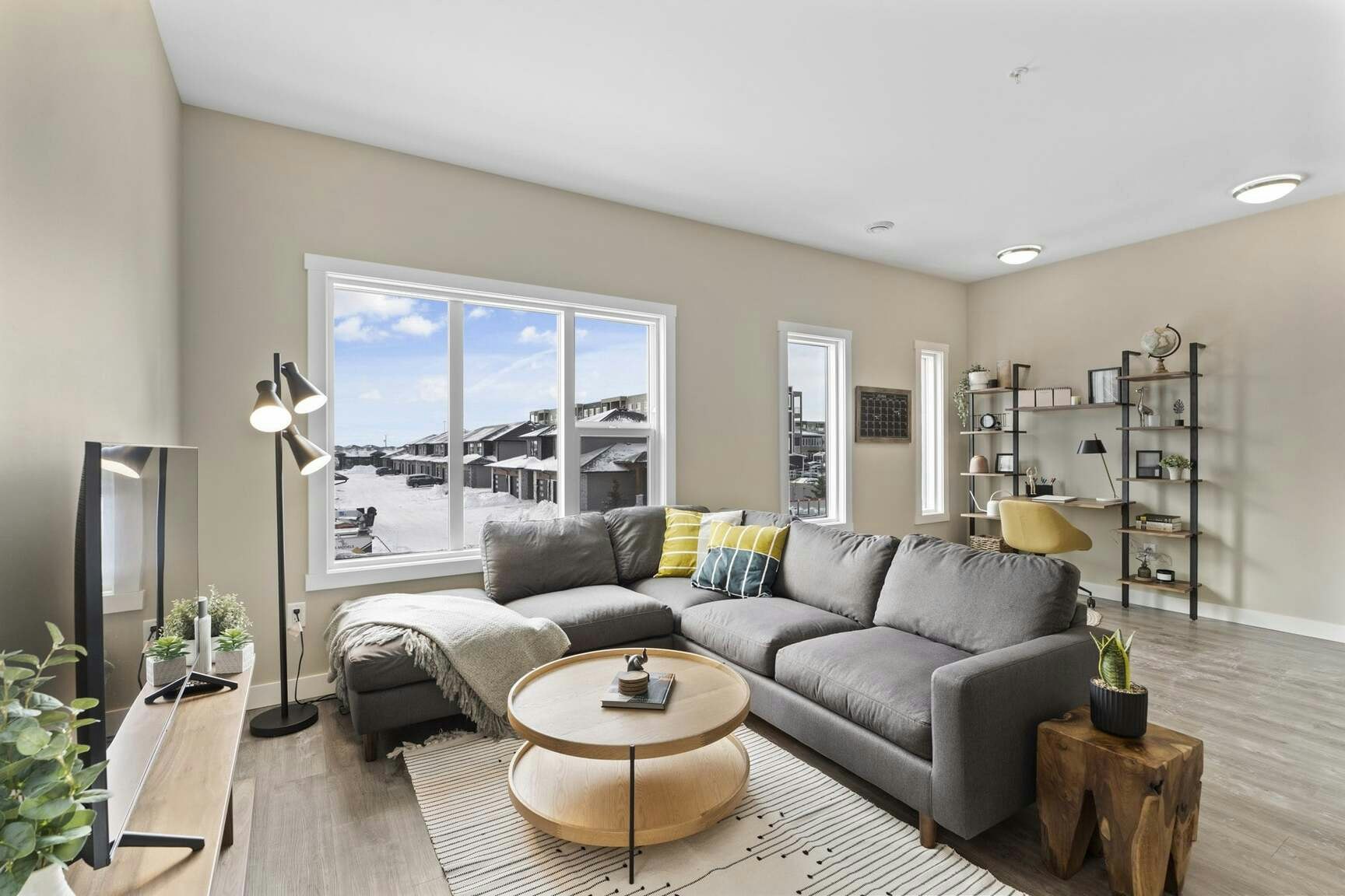 3975-105-3991 Spring Street, Regina, SK, S4V 3Z4 - 8