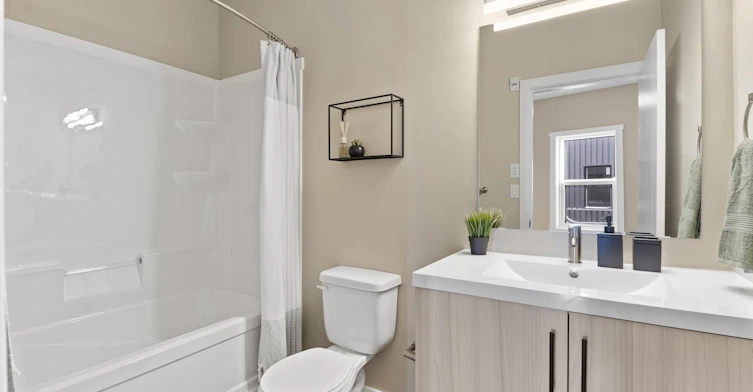 3991-103-3991 Spring Street, Regina, SK, S4V 3Z4 - 14