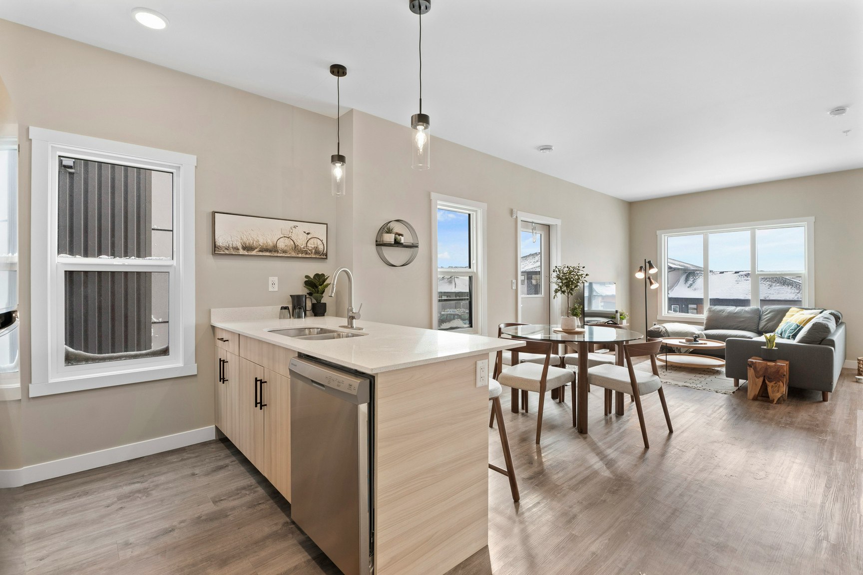 3971-113-3991 Spring Street, Regina, SK, S4V 3Z4 - 9