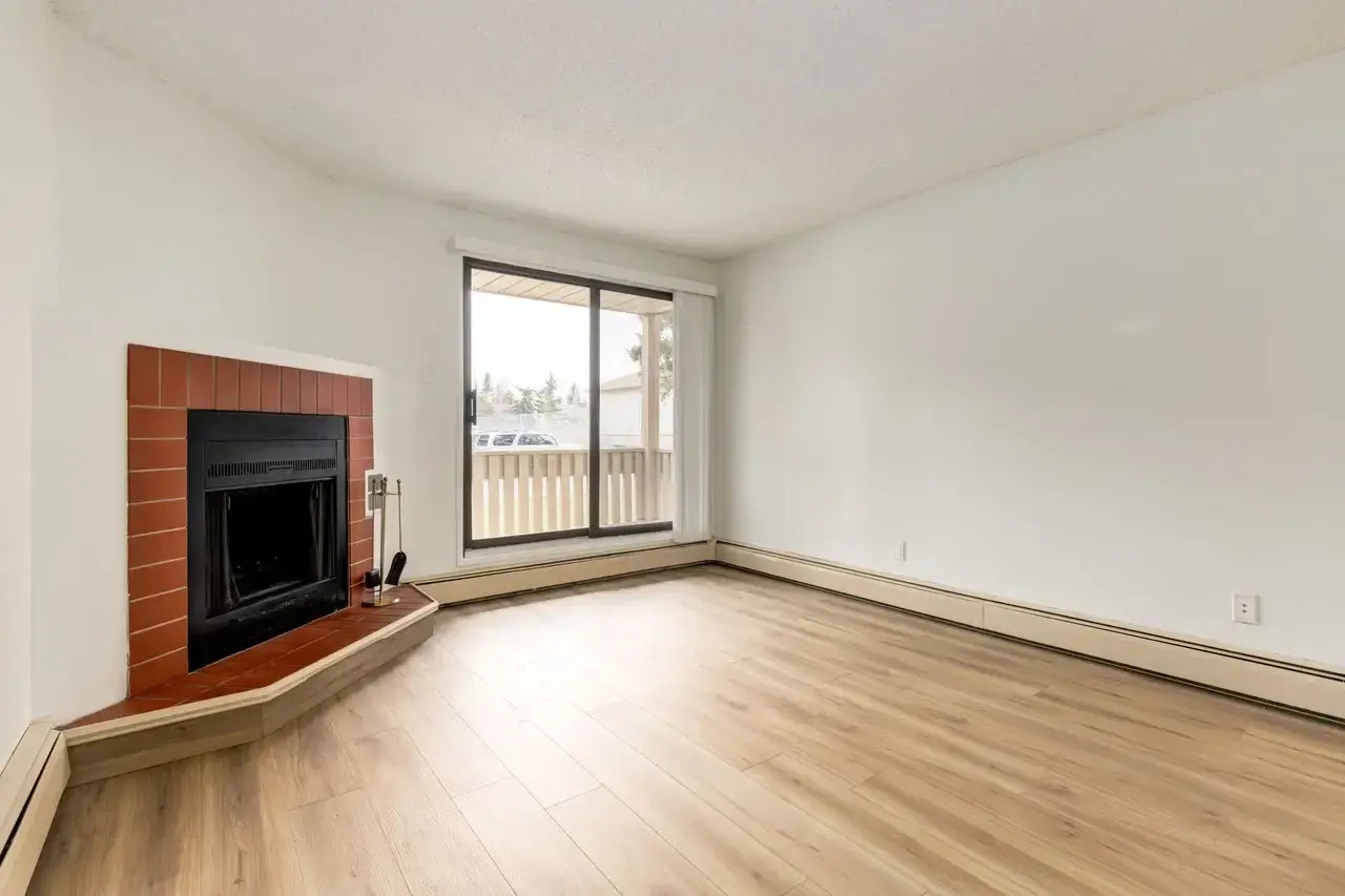 1205-1825 Woodview Drive SW, Calgary, AB, T2W 5G2 - 7