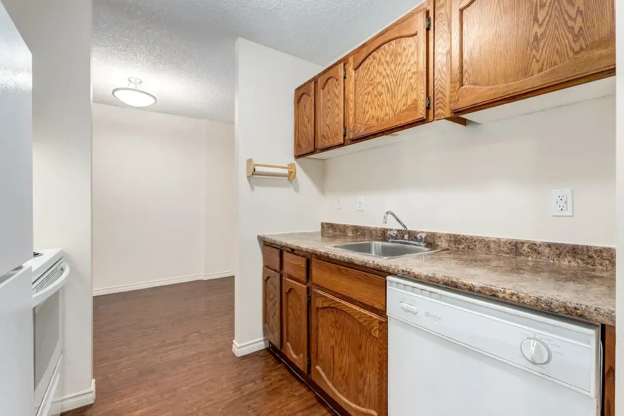 1205-1825 Woodview Drive SW, Calgary, AB, T2W 5G2 - 26