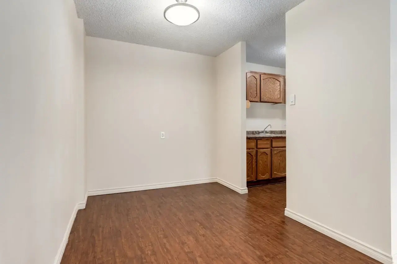 1205-1825 Woodview Drive SW, Calgary, AB, T2W 5G2 - 27
