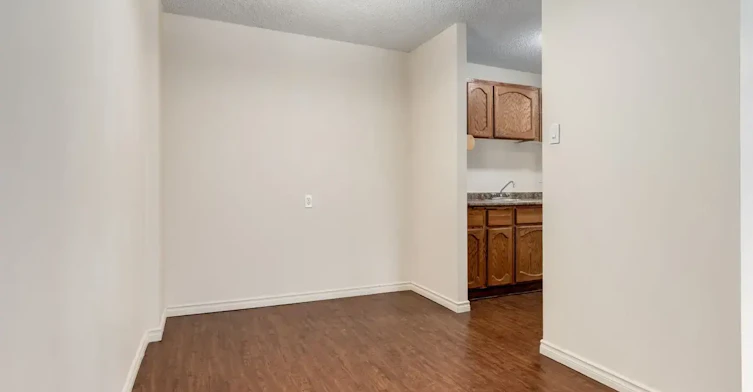1205-1825 Woodview Drive SW, Calgary, AB, T2W 5G2 - 27