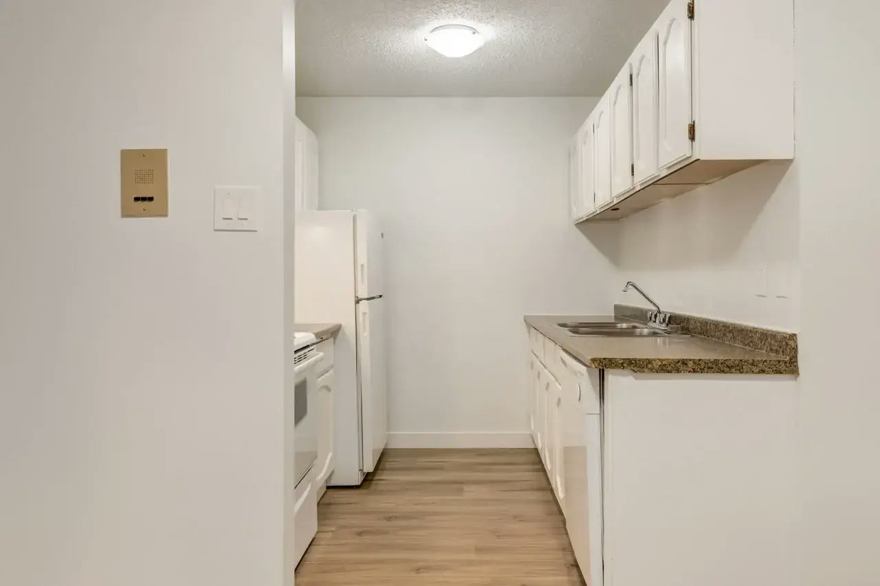 2302-1825 Woodview Drive SW, Calgary, AB, T2W 5G2 - 14