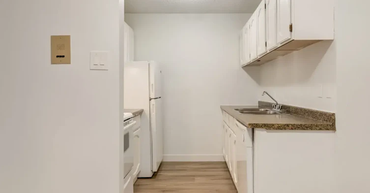 2302-1825 Woodview Drive SW, Calgary, AB, T2W 5G2 - 14