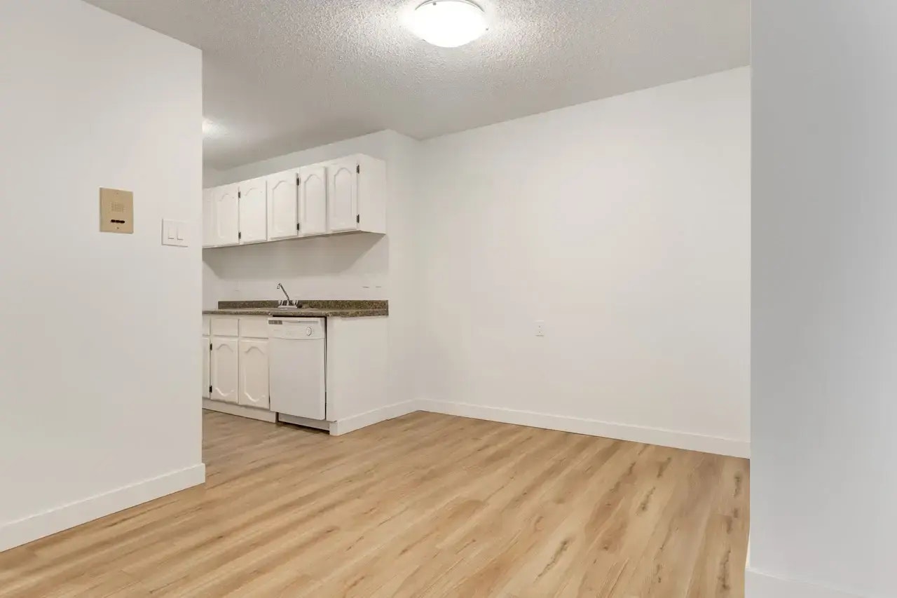 2116-1825 Woodview Drive SW, Calgary, AB, T2W 5G2 - 9