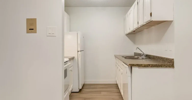 2116-1825 Woodview Drive SW, Calgary, AB, T2W 5G2 - 10