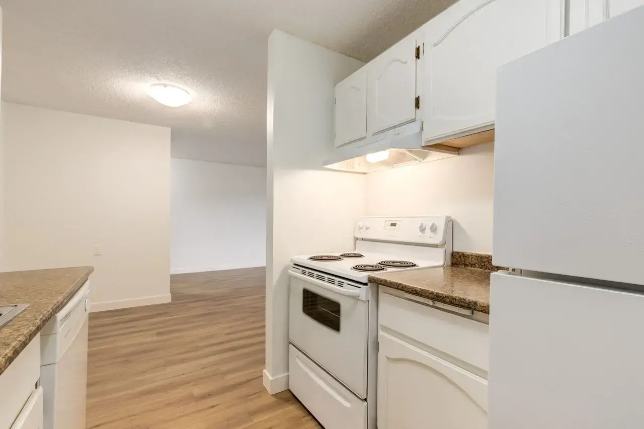 2116-1825 Woodview Drive SW, Calgary, AB, T2W 5G2 - 5