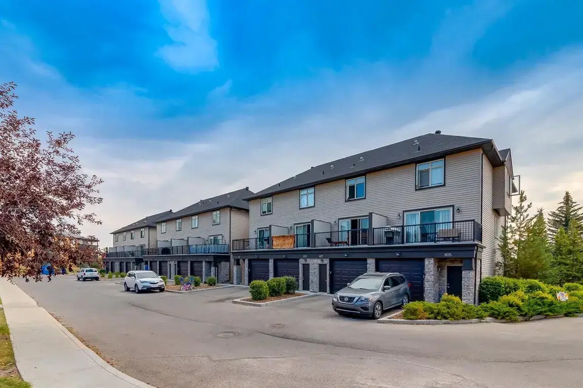 615-3805 Marlborough Drive NE, Calgary, AB, T2A 5M1 - 2