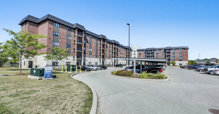 1-325 Lakeview Drive, Woodstock, ON, N4T 0K5 - 2