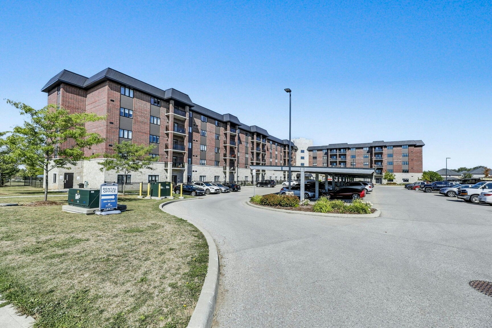 107-325 Lakeview Drive, Woodstock, ON, N4T 0K5 - 2
