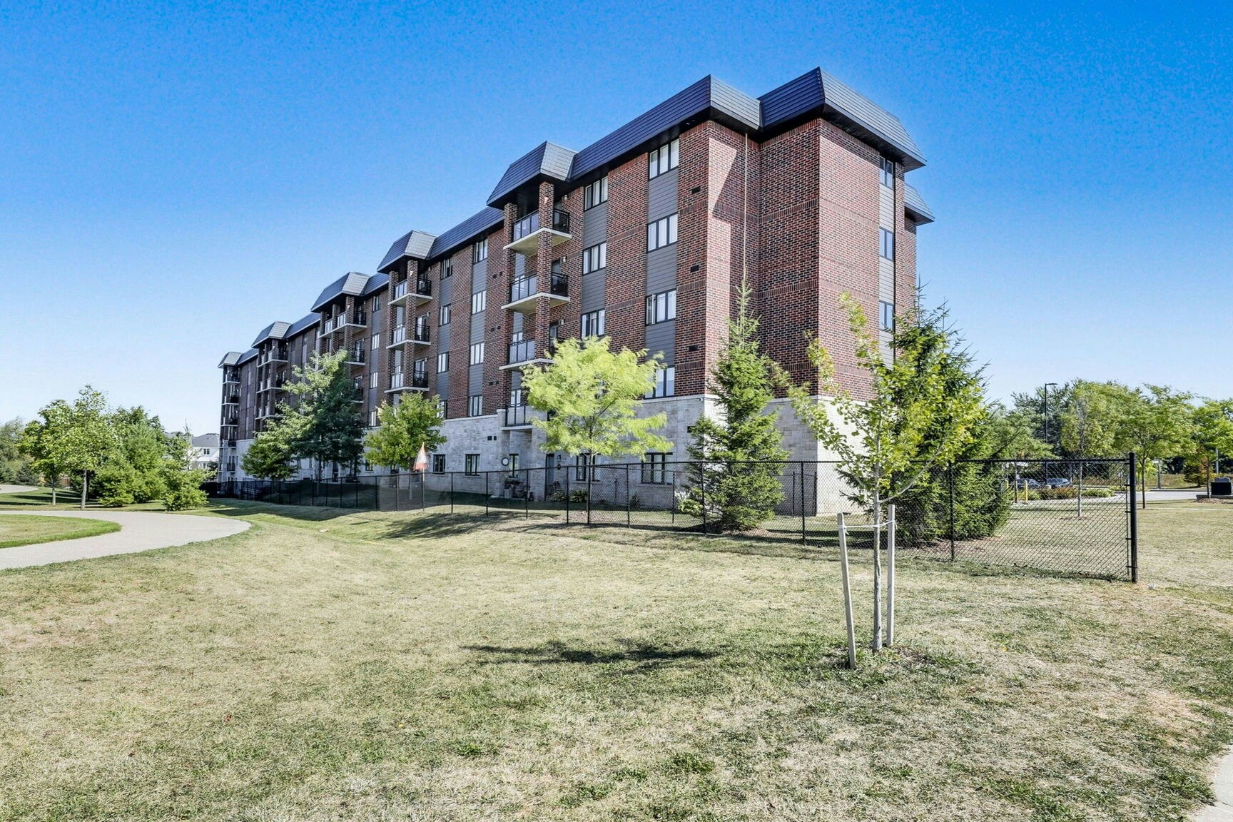 107-325 Lakeview Drive, Woodstock, ON, N4T 0K5