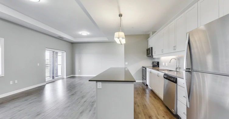 7-325 Lakeview Drive, Woodstock, ON, N4T 0K5 - 9