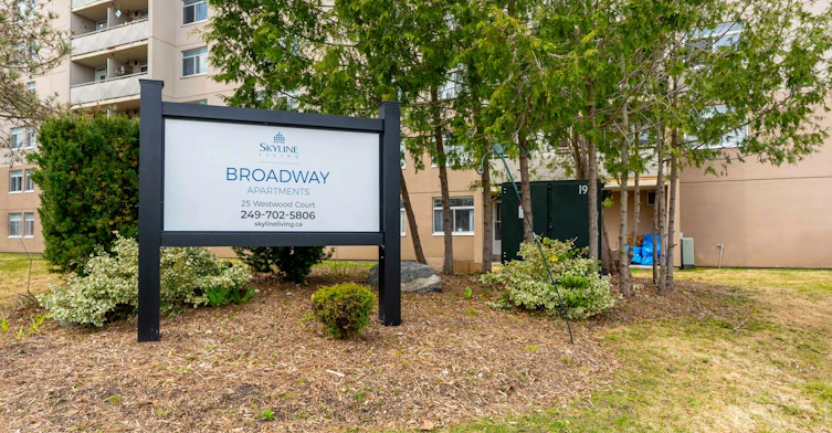 208-25 Westwood Court, Kawartha Lakes, ON, K9V 5A5 - 3
