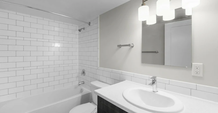 909 Clonsilla Avenue, Peterborough, ON, K9J 8B2 - 17