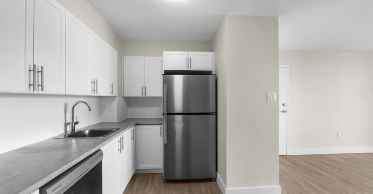 909 Clonsilla Avenue, Peterborough, ON, K9J 8B2 - 14