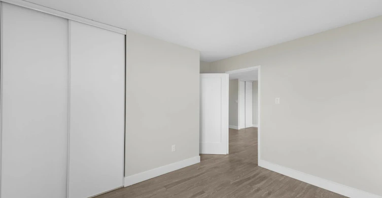 909 Clonsilla Avenue, Peterborough, ON, K9J 8B2 - 18