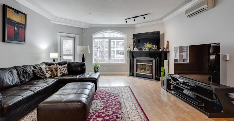 205-10178 117 Street, Edmonton, AB, T5K 2X9 - 7