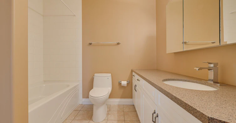 302-10178 117 Street, Edmonton, AB, T5K 2X9 - 19