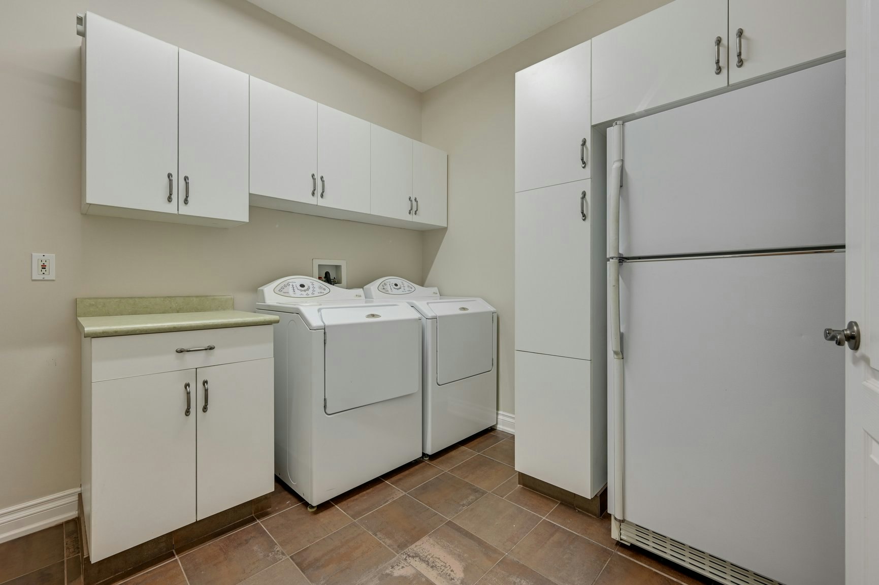 302-10178 117 Street, Edmonton, AB, T5K 2X9 - 27