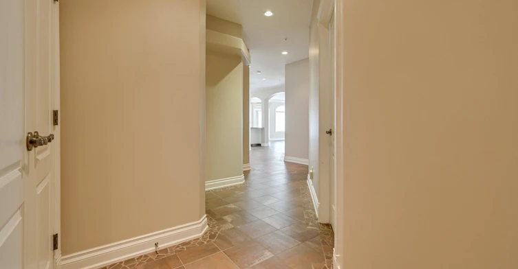 302-10178 117 Street, Edmonton, AB, T5K 2X9 - 28