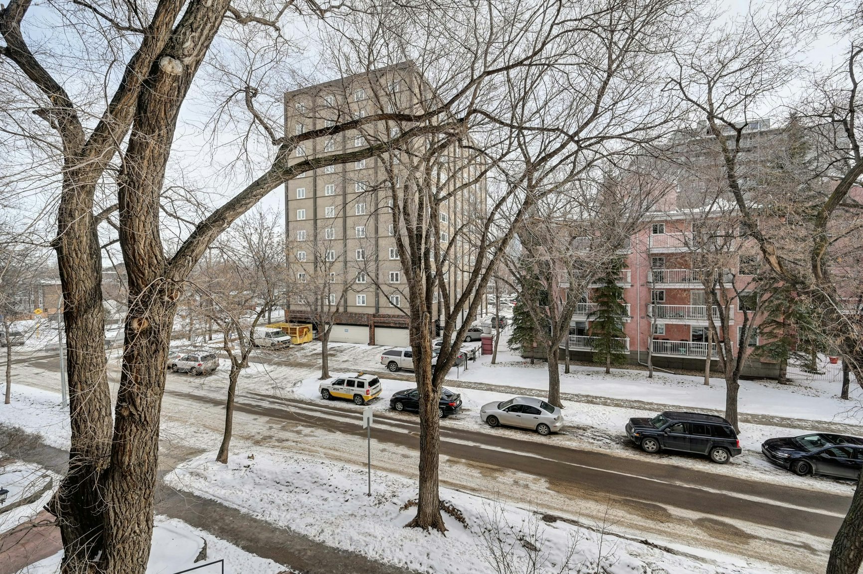 302-10178 117 Street, Edmonton, AB, T5K 2X9