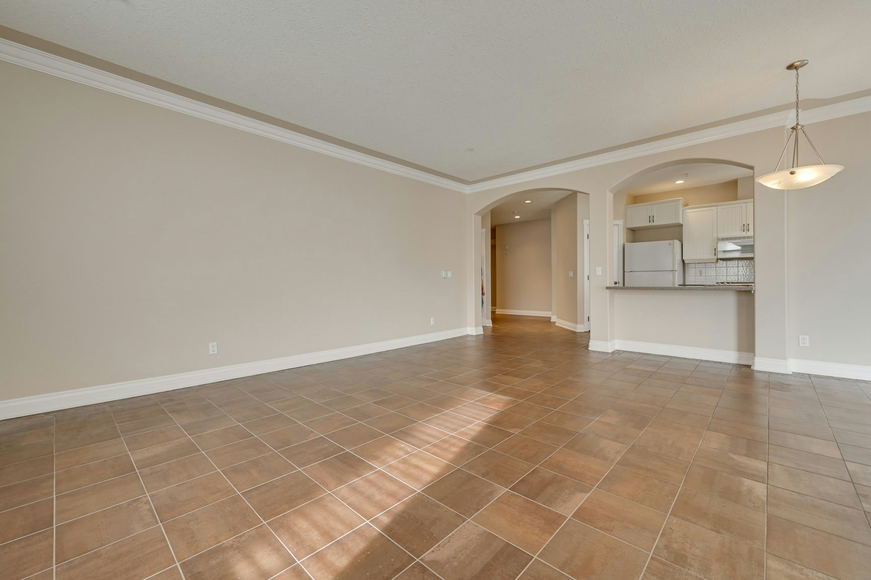 302-10178 117 Street, Edmonton, AB, T5K 2X9 - 9
