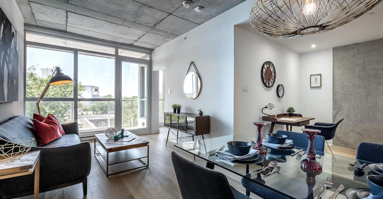 370 Des Seigneurs Rue, Montréal, QC, H3J 2M9 - 8