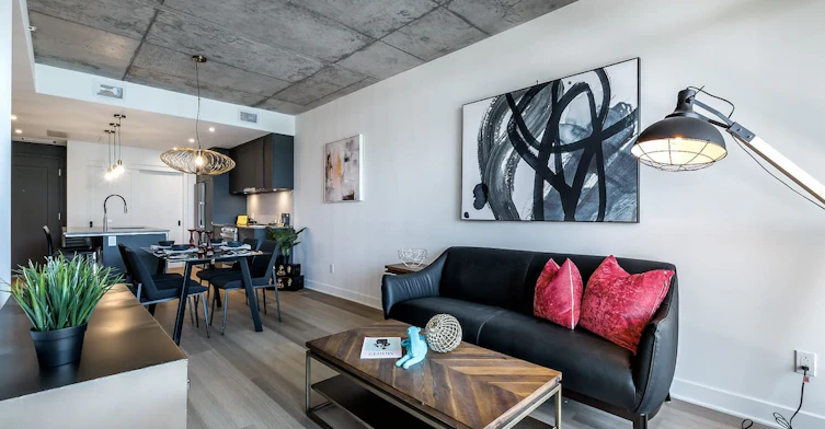 370 Des Seigneurs Rue, Montréal, QC, H3J 2M9 - 11