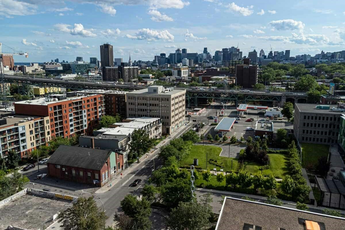 2130 Laforce Rue, Montréal, QC, H2K 0B9 - 9