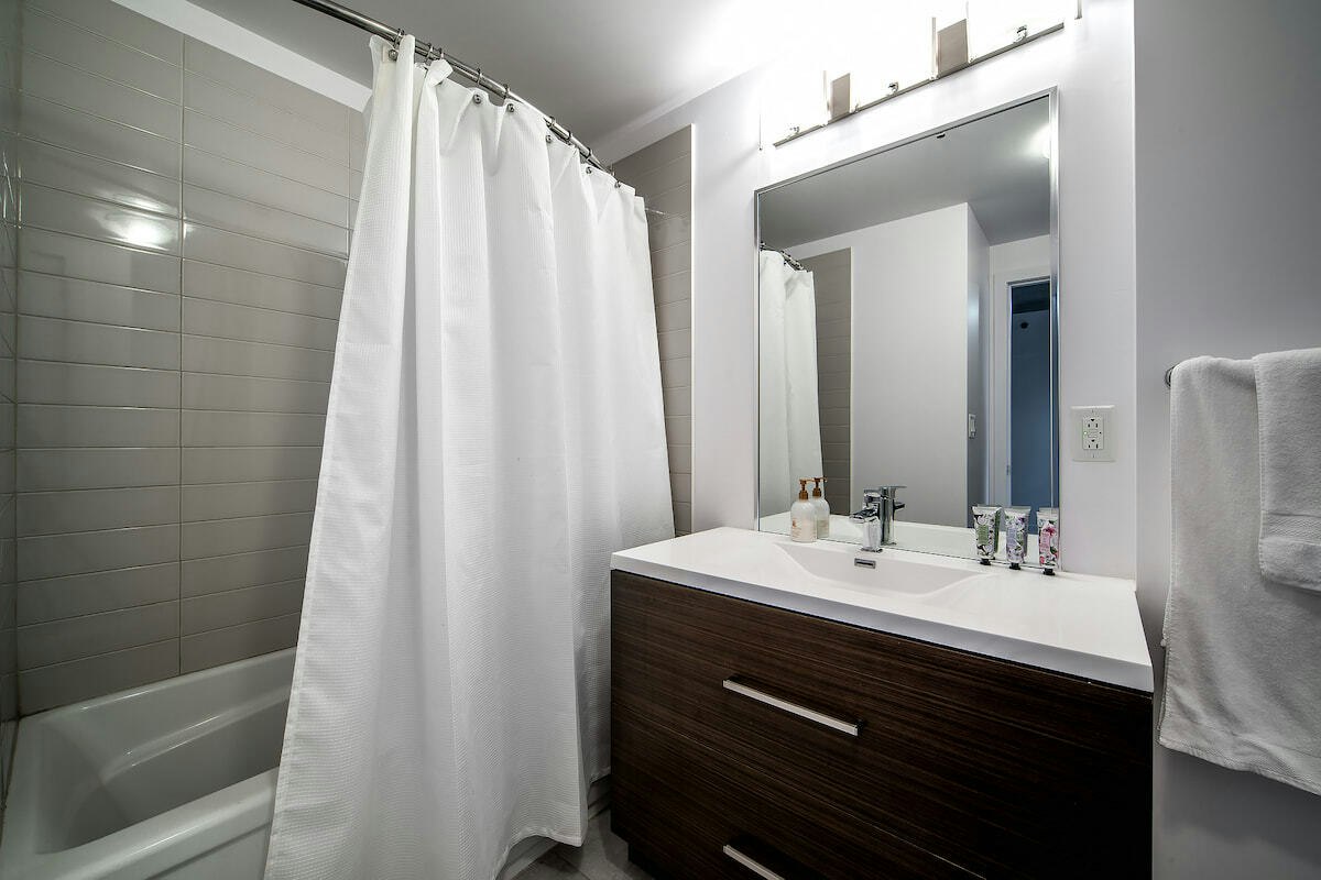 2130 Laforce Rue, Montréal, QC, H2K 0B9 - 14