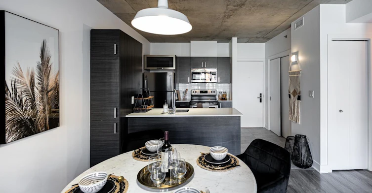 2130 Laforce Rue, Montréal, QC, H2K 0B9 - 11