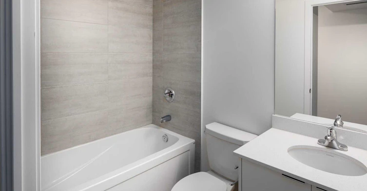 1111-2376 Dundas Street West, Toronto, ON, M6P 0C1 - 23