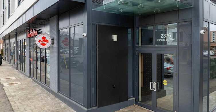 1304-2376 Dundas Street West, Toronto, ON, M6P 0C1 - 27