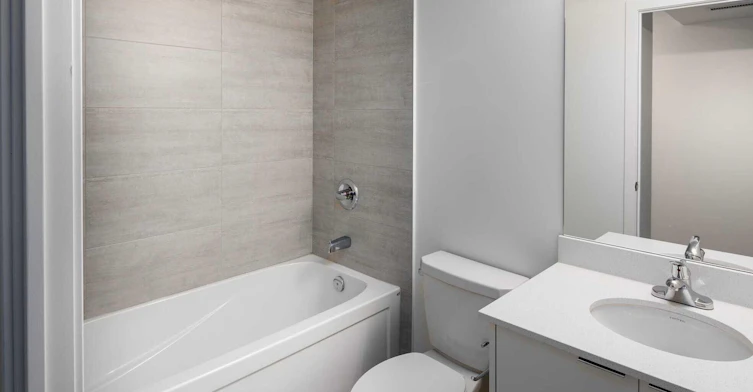 2305-2376 Dundas Street West, Toronto, ON, M6P 0C1 - 23