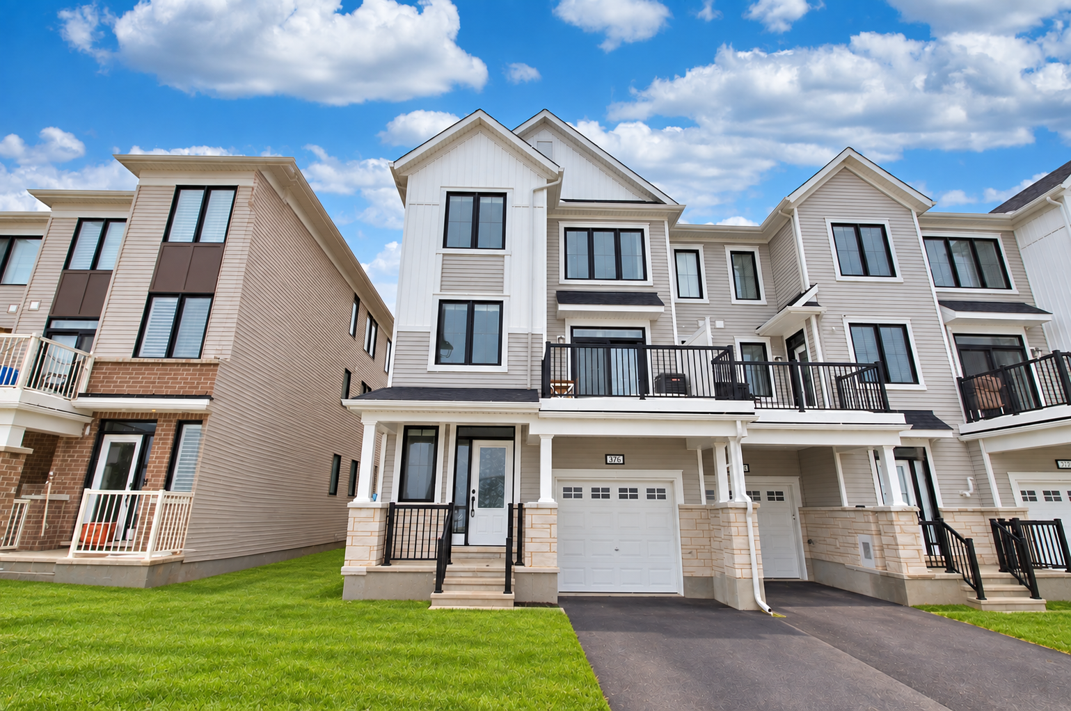 376 Aphelion Cr, Ottawa, ON, K2J 6N4