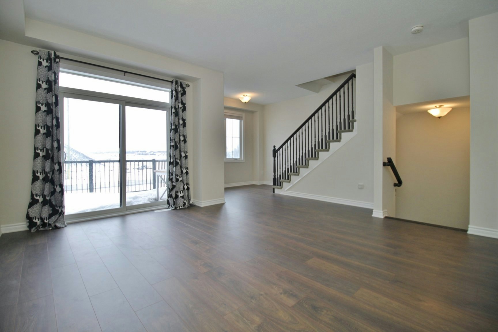 376 Aphelion Cr, Ottawa, ON, K2J 6N4 - 7