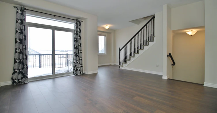 376 Aphelion Cr, Ottawa, ON, K2J 6N4 - 7