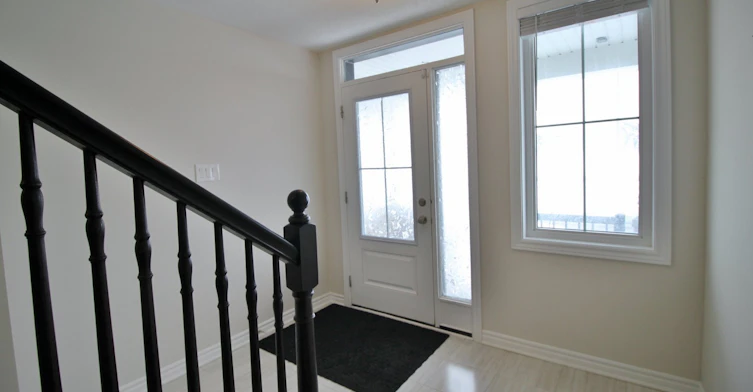 376 Aphelion Cr, Ottawa, ON, K2J 6N4 - 2