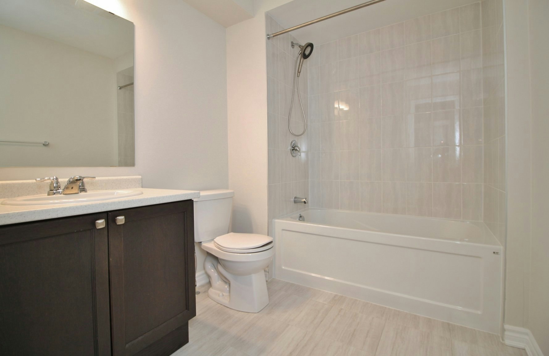 376 Aphelion Cr, Ottawa, ON, K2J 6N4 - 6