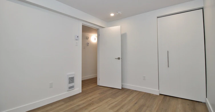 B-2138 Saunderson Drive, Ottawa, ON, K1G 2G2 - 13