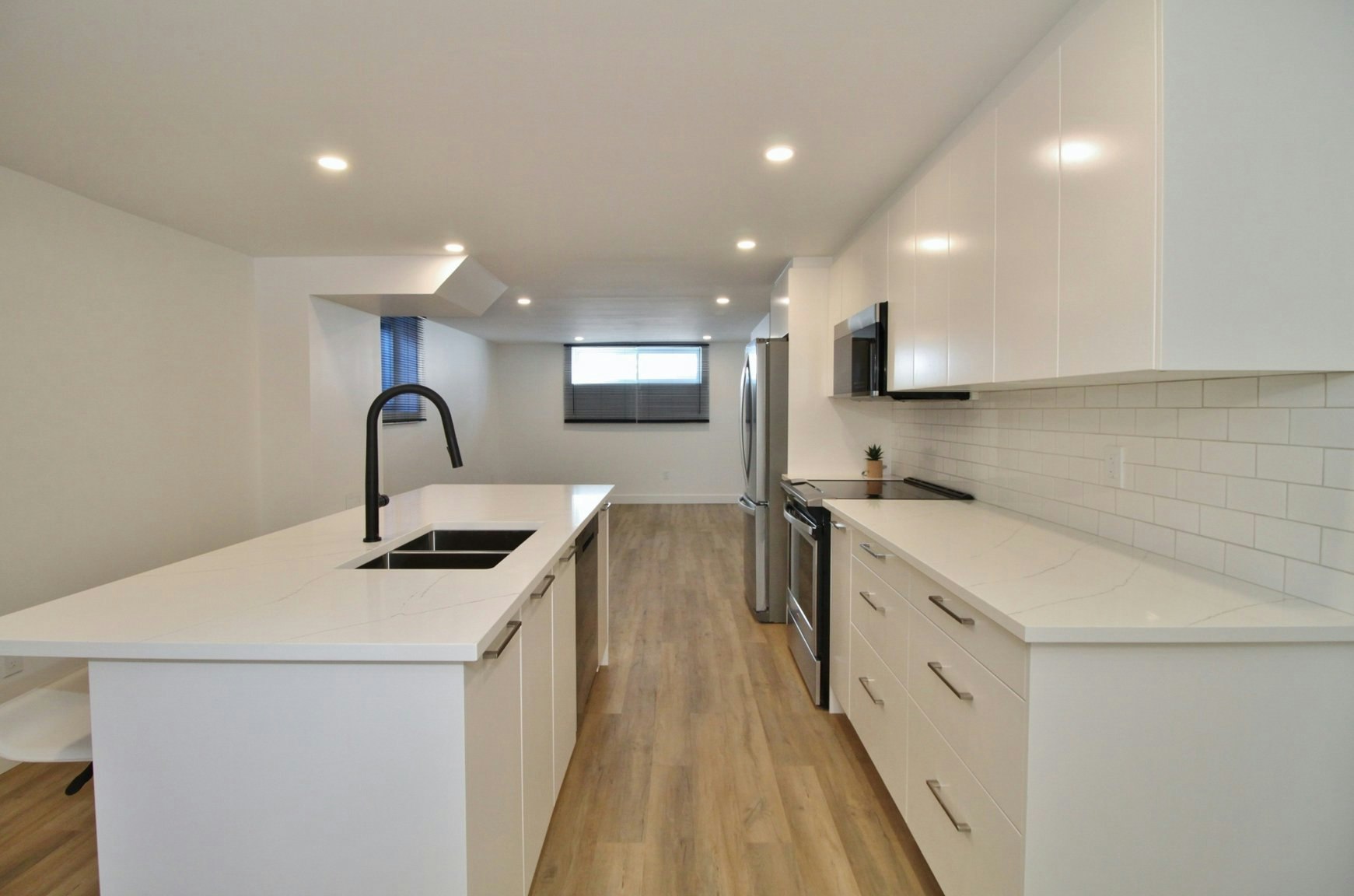 B-2138 Saunderson Drive, Ottawa, ON, K1G 2G2 - 5