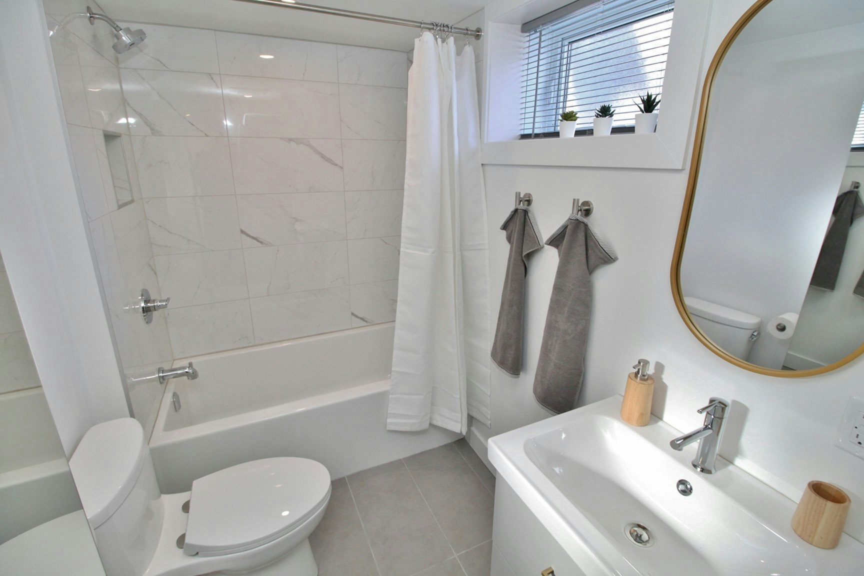 B-2138 Saunderson Drive, Ottawa, ON, K1G 2G2 - 16