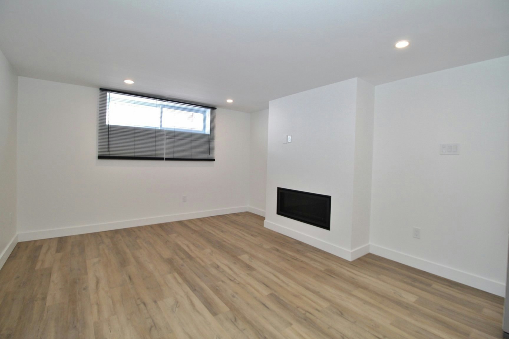 B-2138 Saunderson Drive, Ottawa, ON, K1G 2G2 - 9