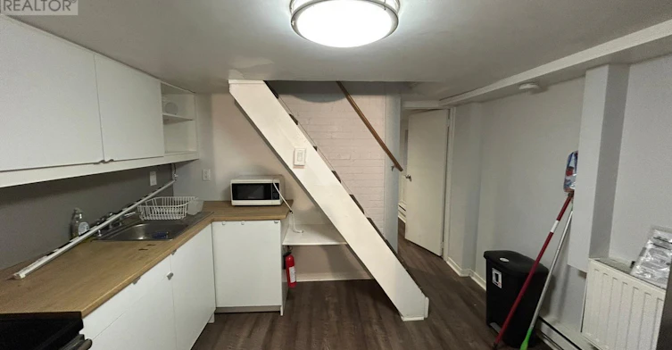 3-1098 Bathurst Street, Toronto, ON, M5R 3G9 - 3