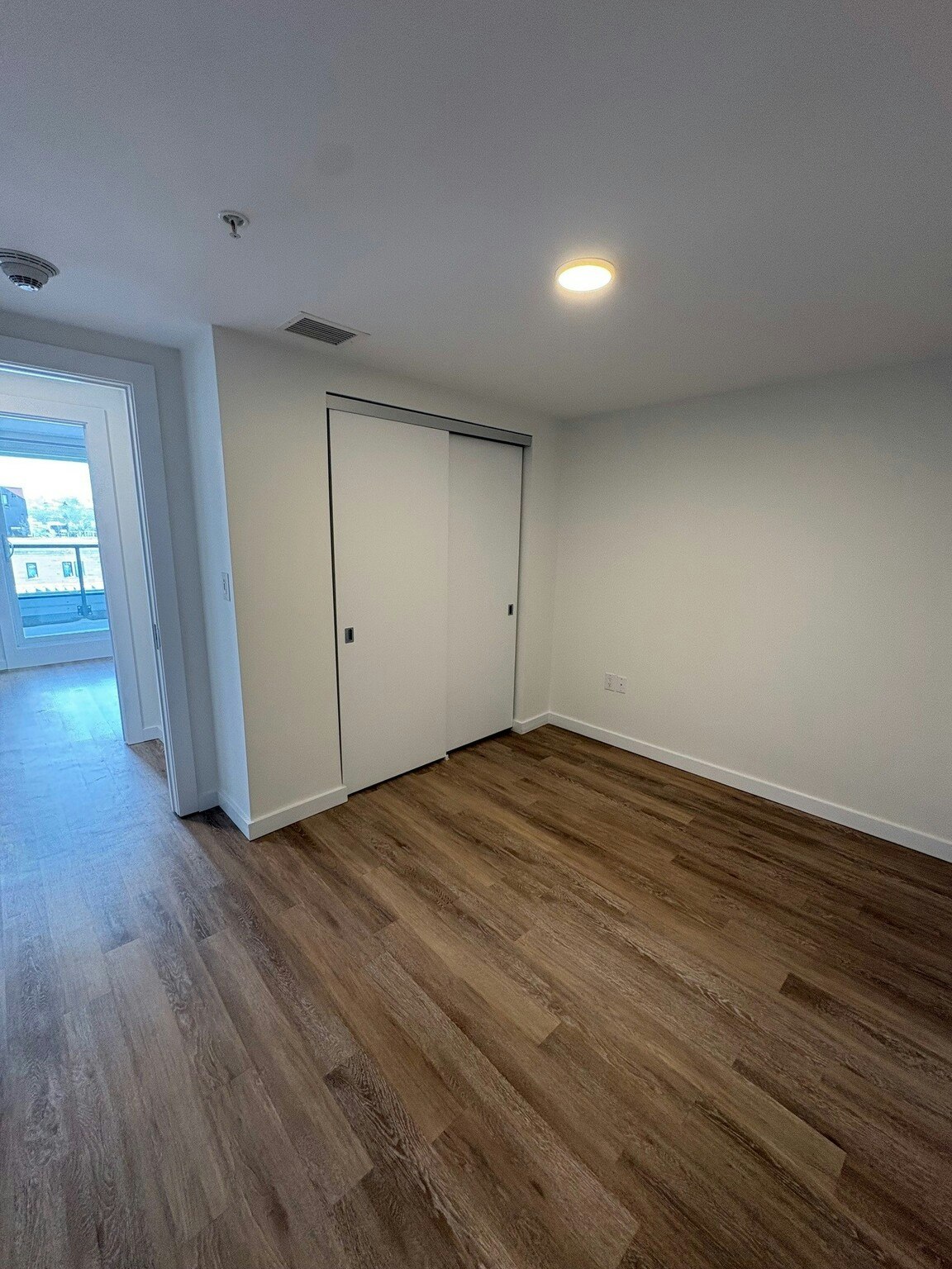 202-31 Queen Street, Dartmouth, NS, B2Y 0G5 - 9