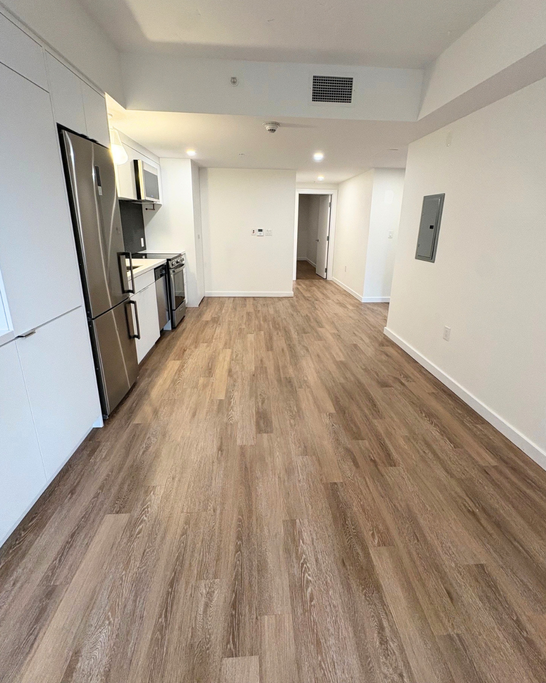 205-31 Queen Street, Dartmouth, NS, B2Y 0G5 - 5