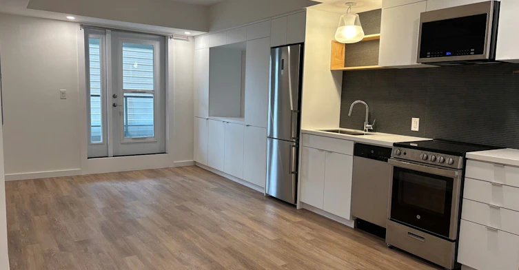 205-31 Queen Street, Dartmouth, NS, B2Y 0G5 - 4