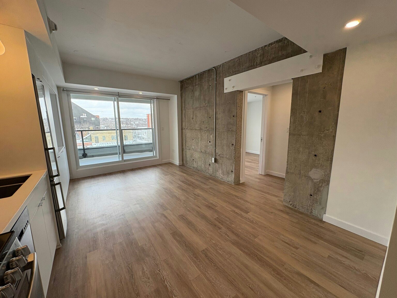 303-31 Queen Street, Dartmouth, NS, B2Y 0G5 - 2